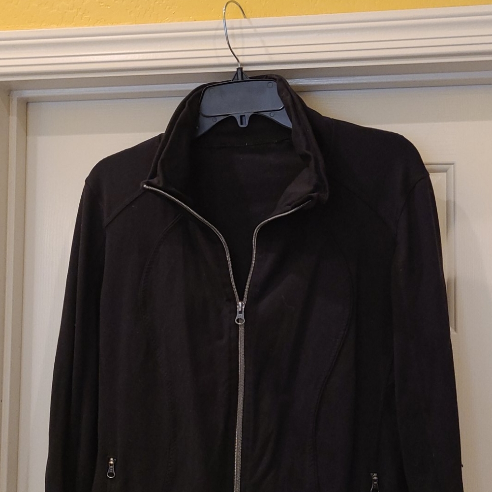 lululemon athletica Black Utility Jacket - Picture 3 of 5